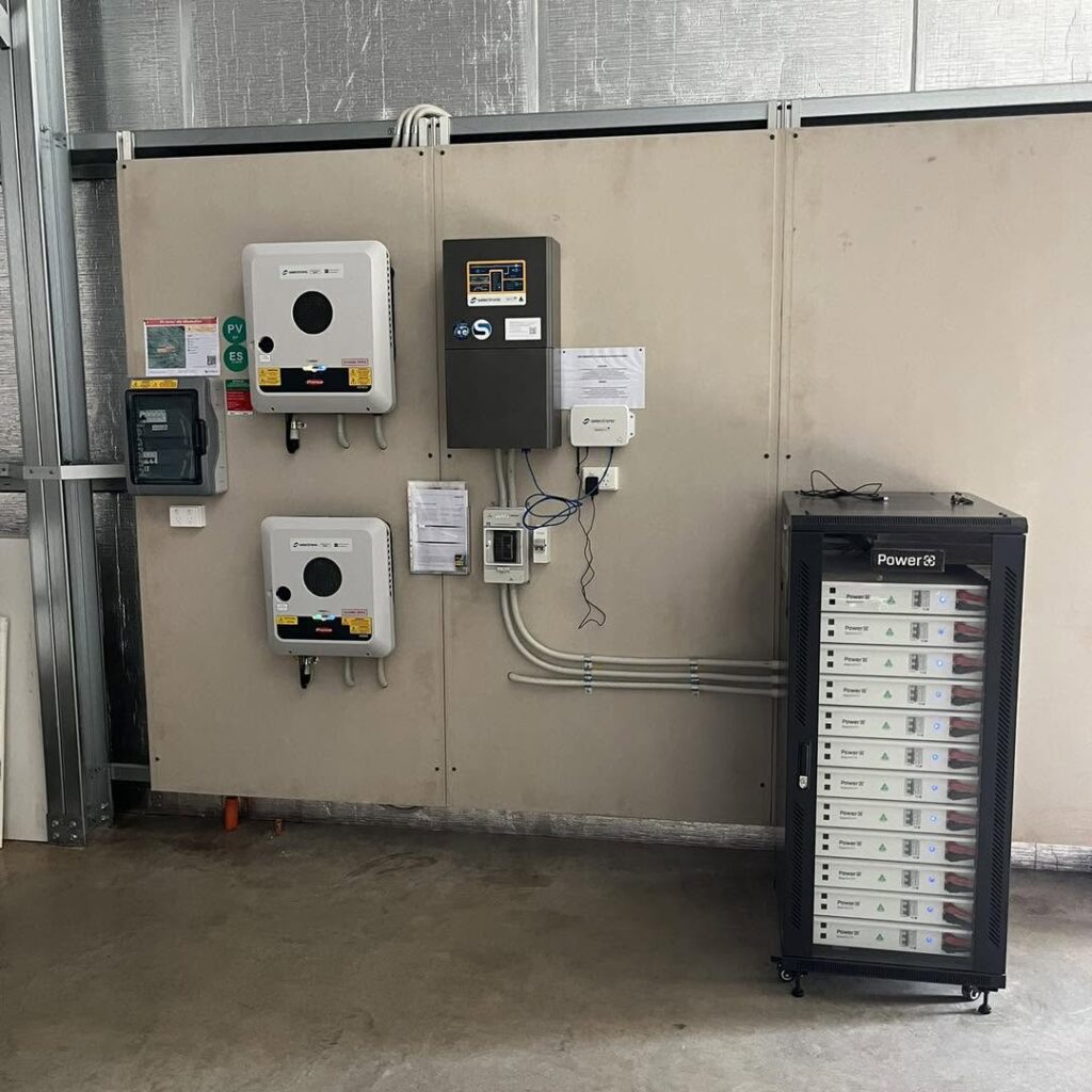 grid-tied and hybrid solar system